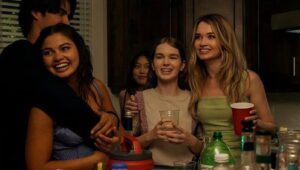 Carrie a Estranha 1×3